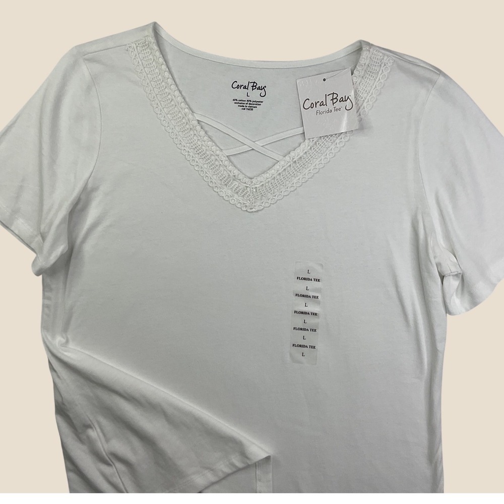 Coral Bay T-Shirt Florida Tee V-neck Short Sleeve Women Sz L White Casual NWT